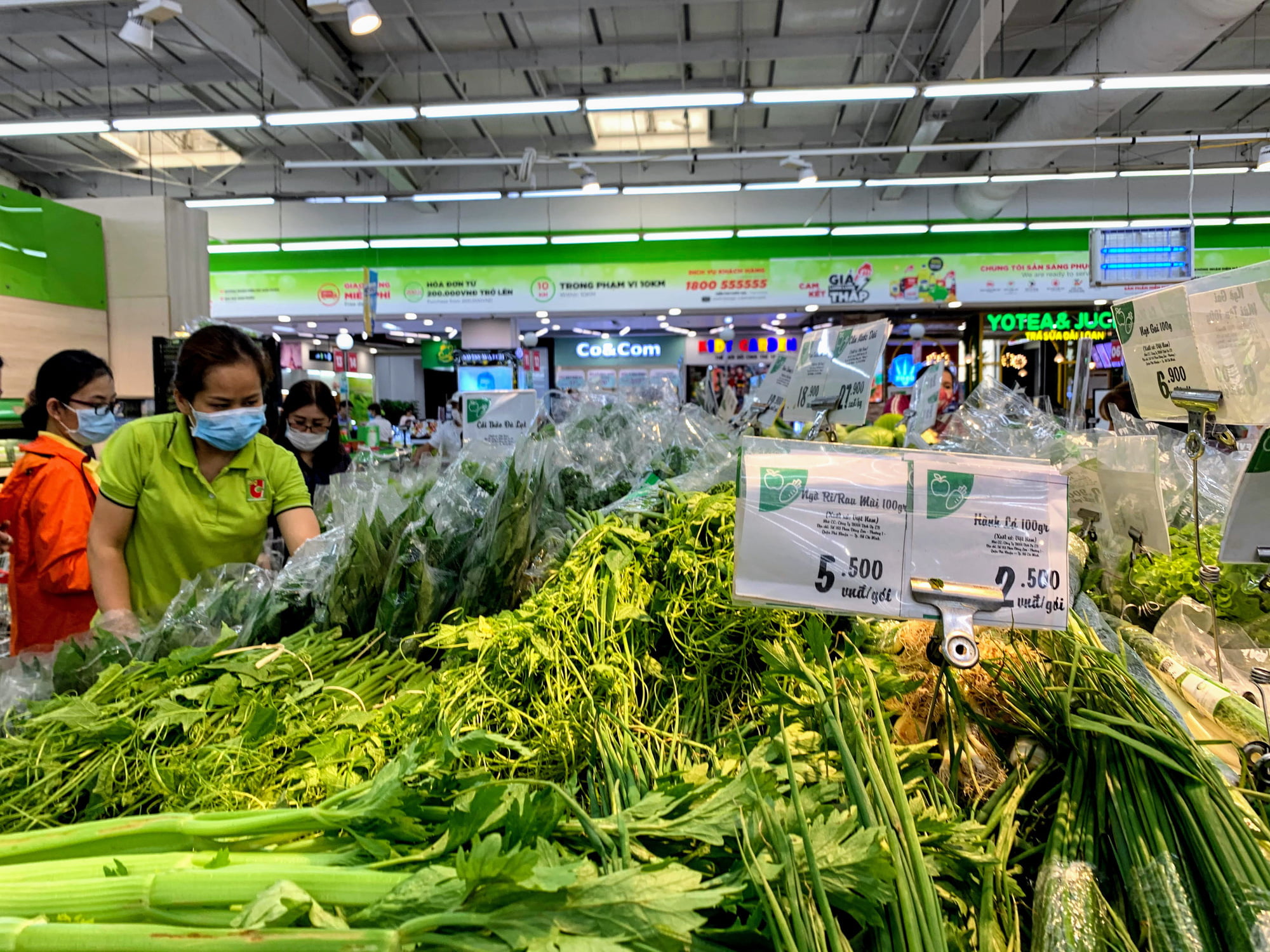 Hàng hóa tại TP. Hồ Chí Minh được cung cấp dồi dào, thuận lợi hơn trước