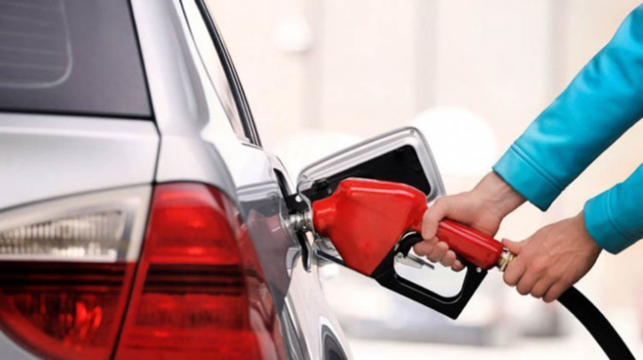 Bộ công thương họp giải quyết vấn đề tiêu thụ xăng dầu giảm mạnh